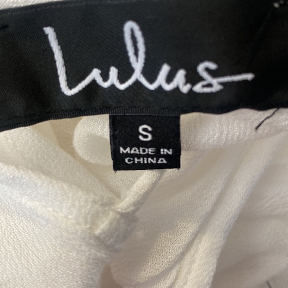 NWT LuLus Crochet Detailed Swimsuit Coverup - Picture 8 of 10